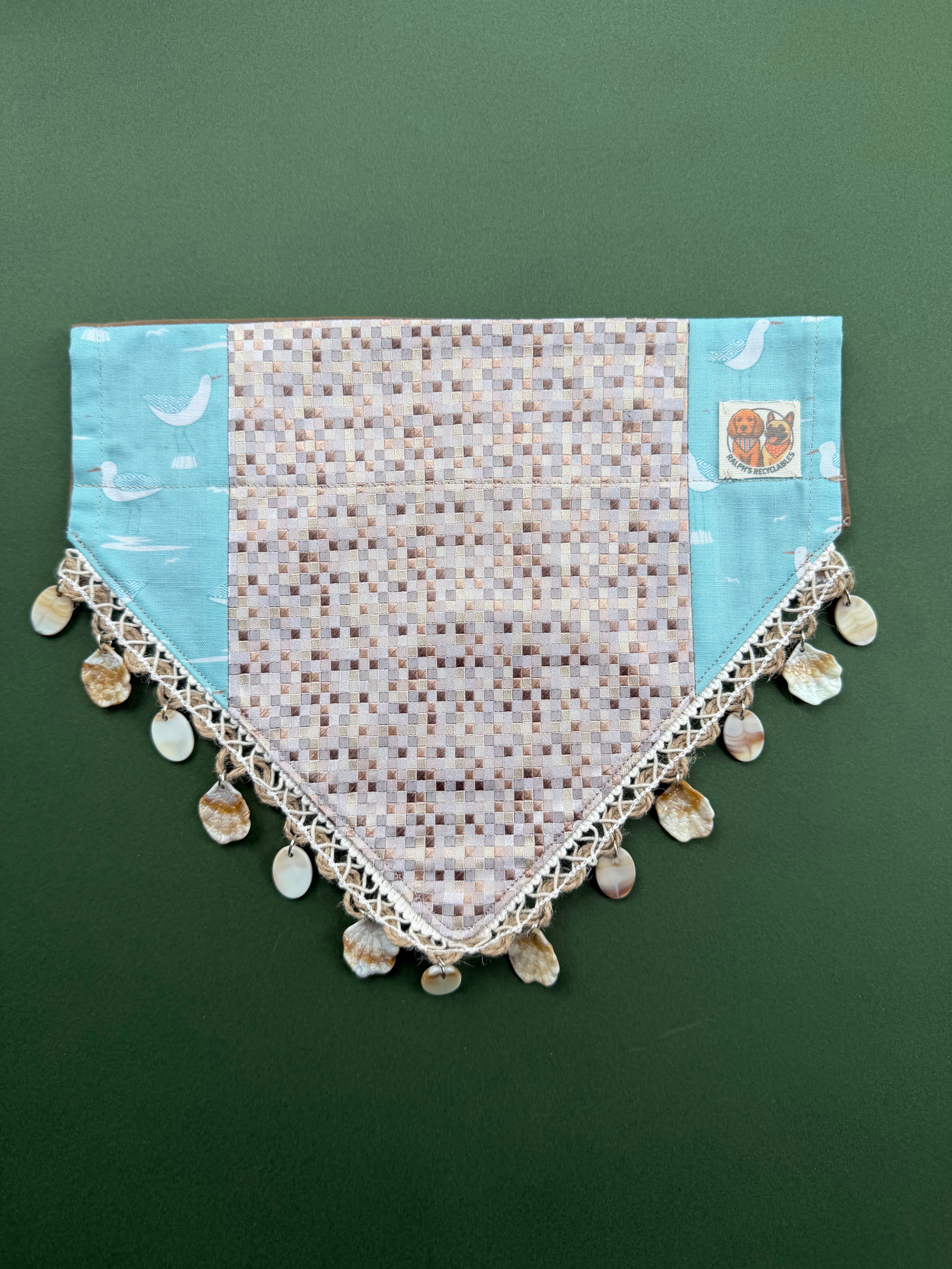 Pearl shell cove