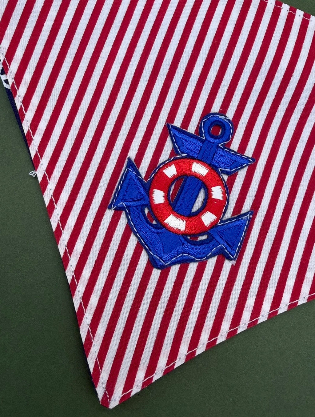 Anchors Awoof ( poppet )